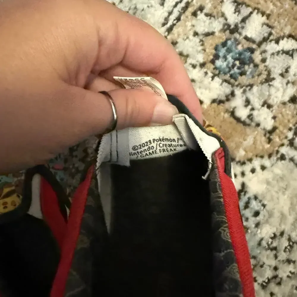 Ground Up Pokémon Slip-On Shoes Youth Size 3 Pikachu Eevee Charmander‎ 2023